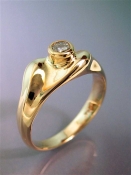 Gold/Diamond Ring